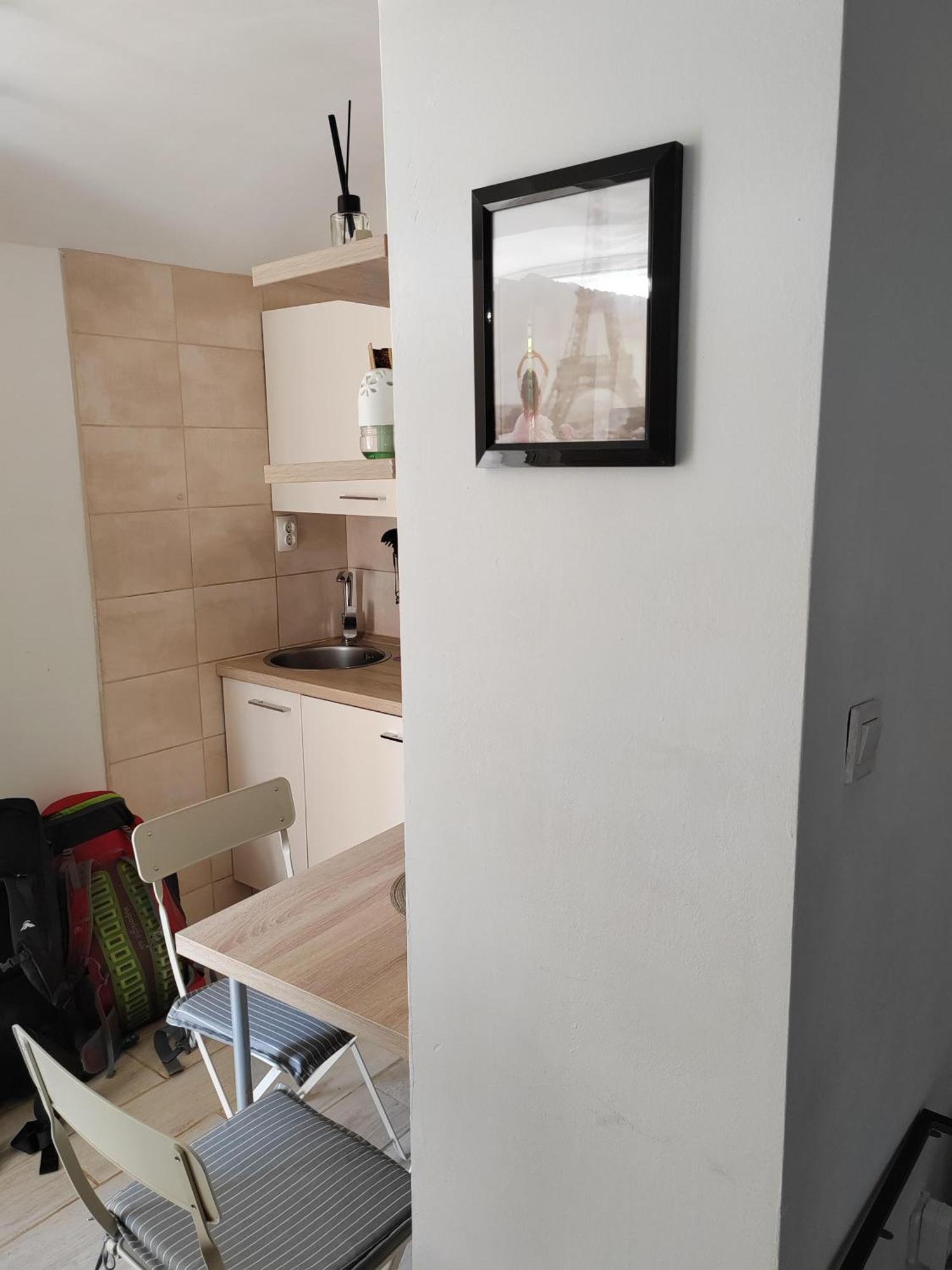 Lara Apartment
